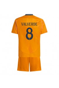 Real Madrid Federico Valverde #8 Babyklær Borte Fotballdrakt til barn 2024-25 Korte ermer (+ Korte bukser)
